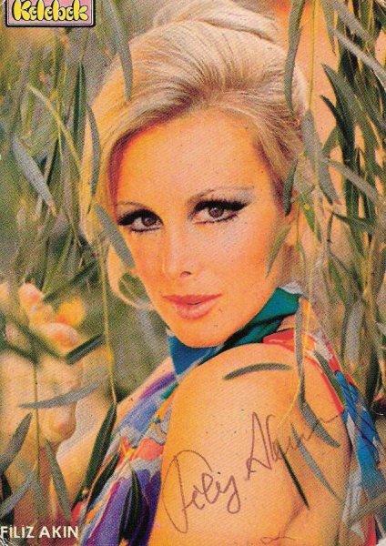 Filiz Akın’ın 4 bin 500 fotoğrafı sergiye sunulacak 