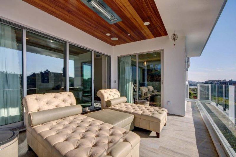 Van Damme'ın evi Ice Cube'a satıldı