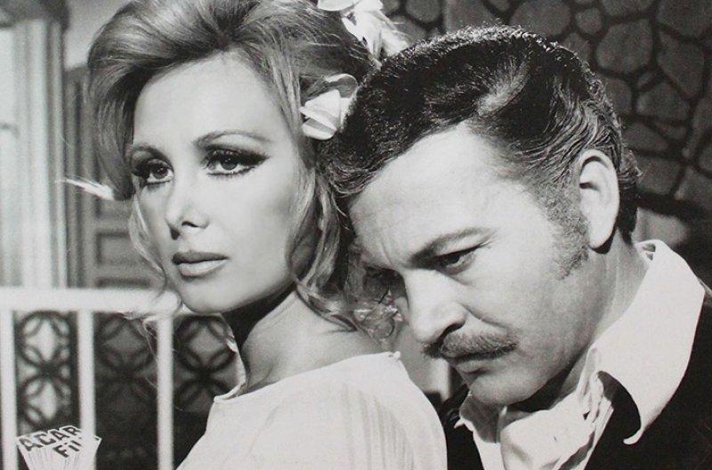 Filiz Akın’ın 4 bin 500 fotoğrafı sergiye sunulacak 