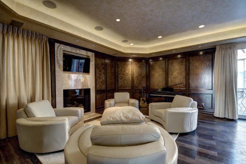 Van Damme'ın evi Ice Cube'a satıldı