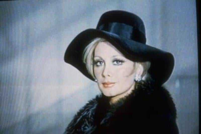 Filiz Akın’ın 4 bin 500 fotoğrafı sergiye sunulacak 