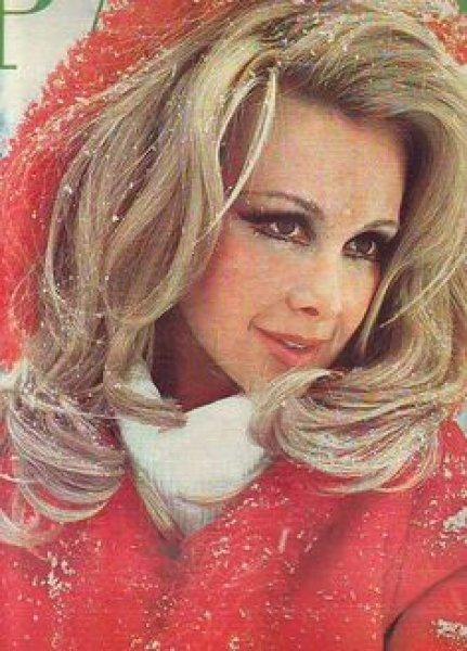 Filiz Akın’ın 4 bin 500 fotoğrafı sergiye sunulacak 