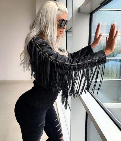 Jelena Karleusa estetik iddialarına ateş püskürdü