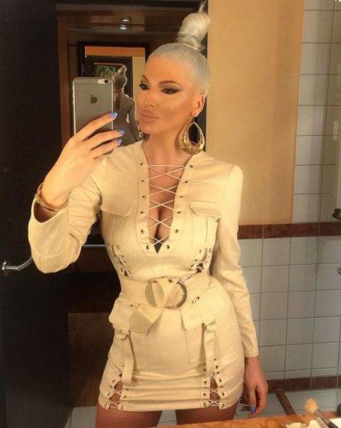 Jelena Karleusa estetik iddialarına ateş püskürdü