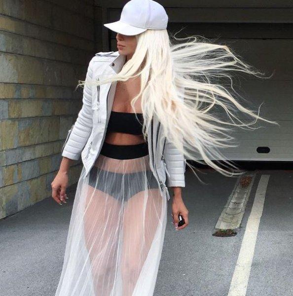 Jelena Karleusa estetik iddialarına ateş püskürdü