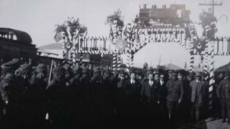 Fotoğraflarla Atatürk ve 19 Mayıs kutlamaları 