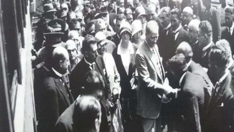 Fotoğraflarla Atatürk ve 19 Mayıs kutlamaları 