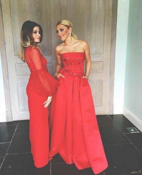 Hadise ile Murat Boz'dan samimi konser