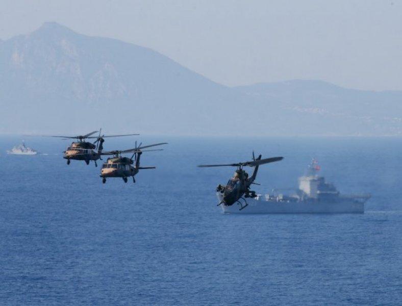 Cumhurbaşkanı ve Başbakan Efes 2016 tatbikatında