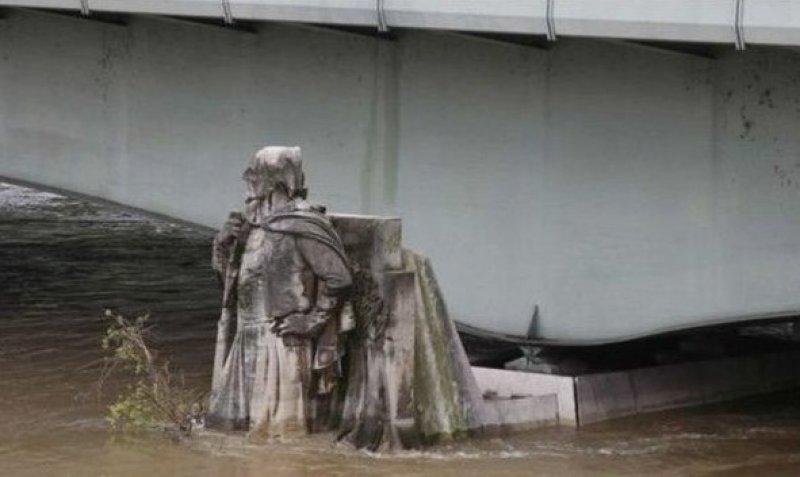 Fransa'da sel felaketi