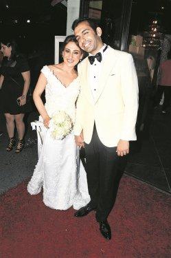 Derya Karadaş ve Haki Biçici'nin düğününe ünlü akını