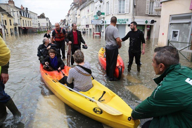 Fransa'da sel felaketi