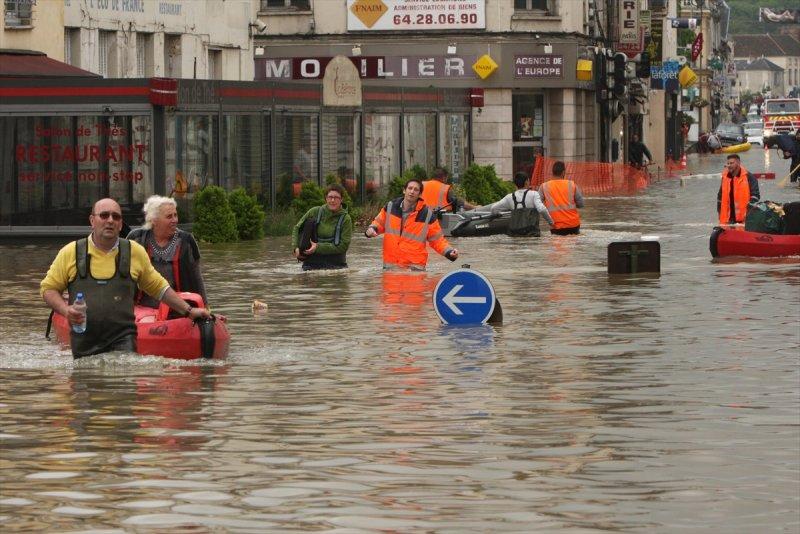 Fransa'da sel felaketi