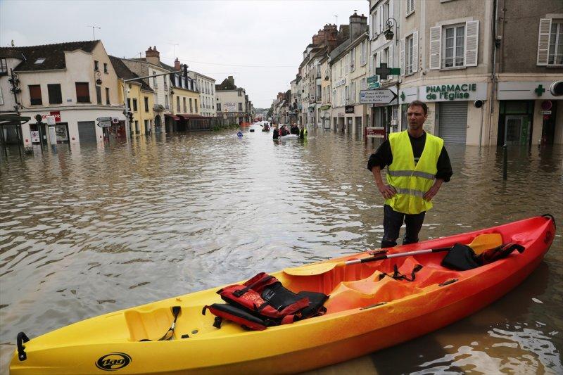 Fransa'da sel felaketi