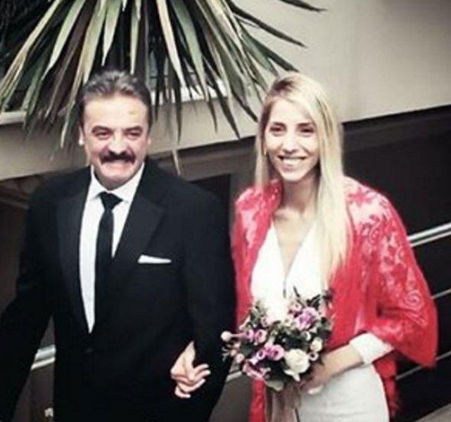 Mesut Akusta ve Şafak Özbir evlendi