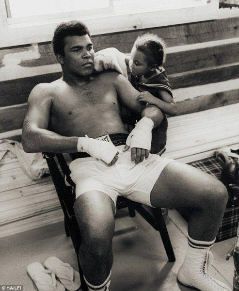 Muhammed Ali hayatını kaybetti - Resim 29