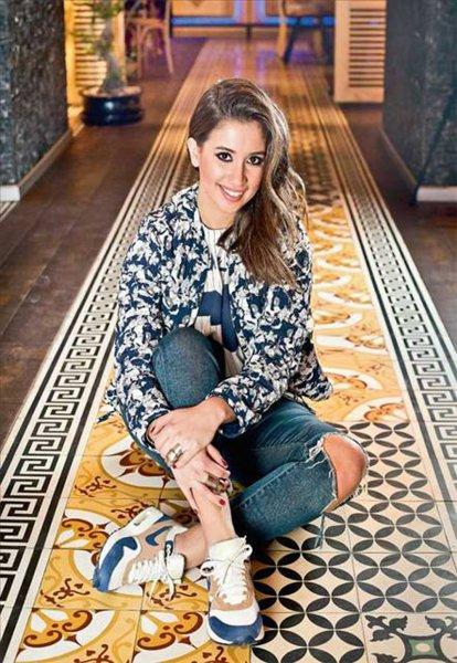 Buse Terim hakarete den takipçisini affetmedi