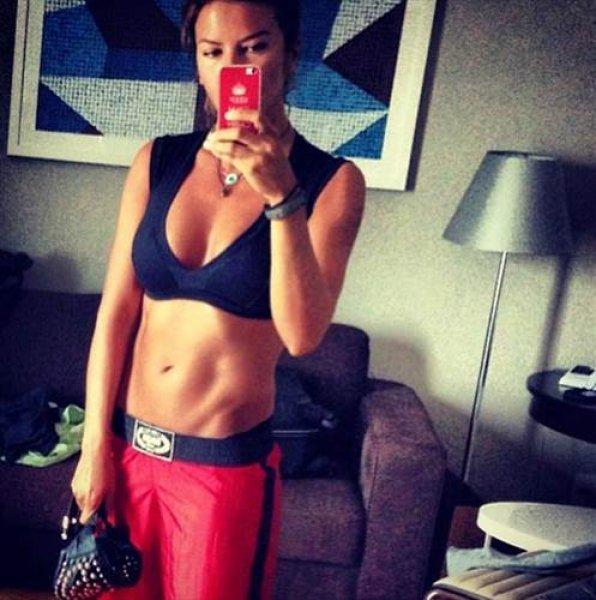 Ivana Sert: Müslüman olmadım ama namaz kılıyorum