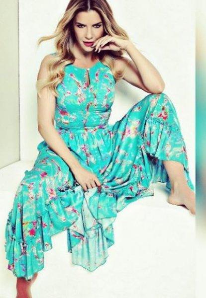 Ivana Sert: Müslüman olmadım ama namaz kılıyorum