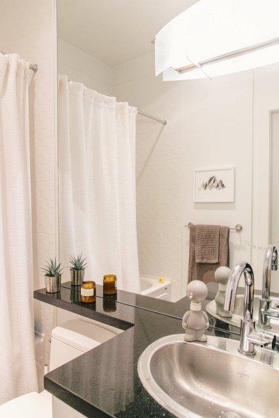 55 metrekarelik evi olduğundan geniş gösteren Kanadalı çift 