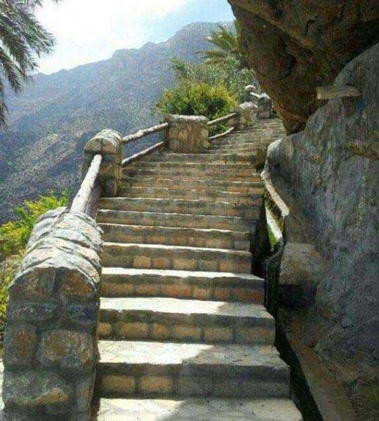 Umman'daki Wekan köyünde oruç süresi 3 buçuk saat