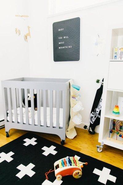 55 metrekarelik evi olduğundan geniş gösteren Kanadalı çift 