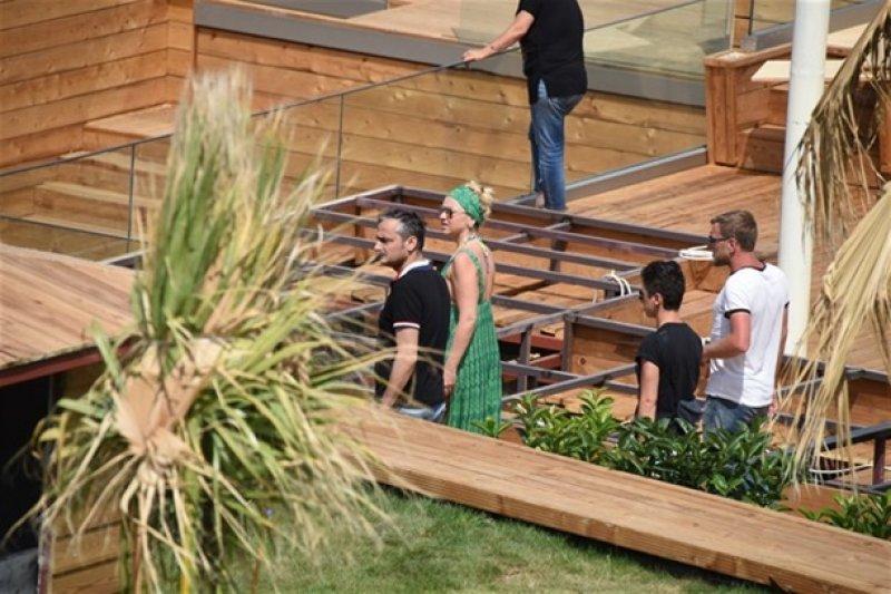 Hadise Bodrum'da teftişe çıktı