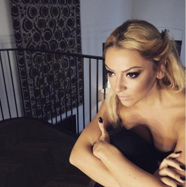 Hadise Bodrum'da teftişe çıktı