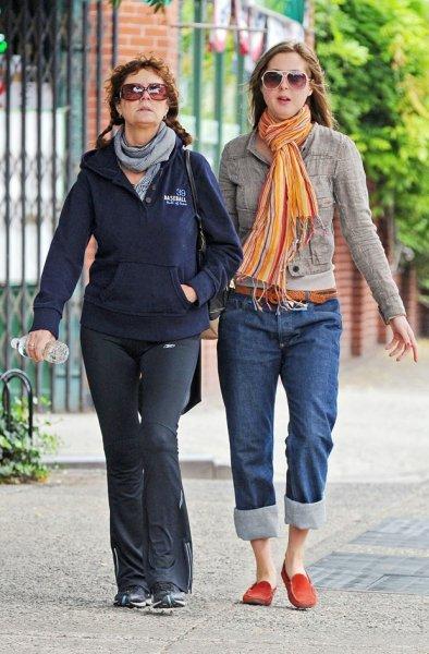 Çocuklarıyla arkadaş gibi olan ünlü anneler