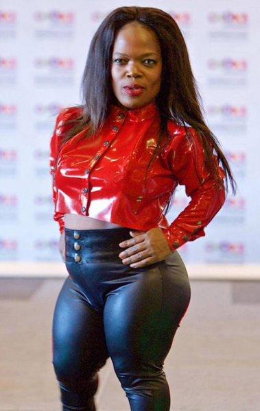 İngiltere'nin en kısa mankeni: Mary Russell