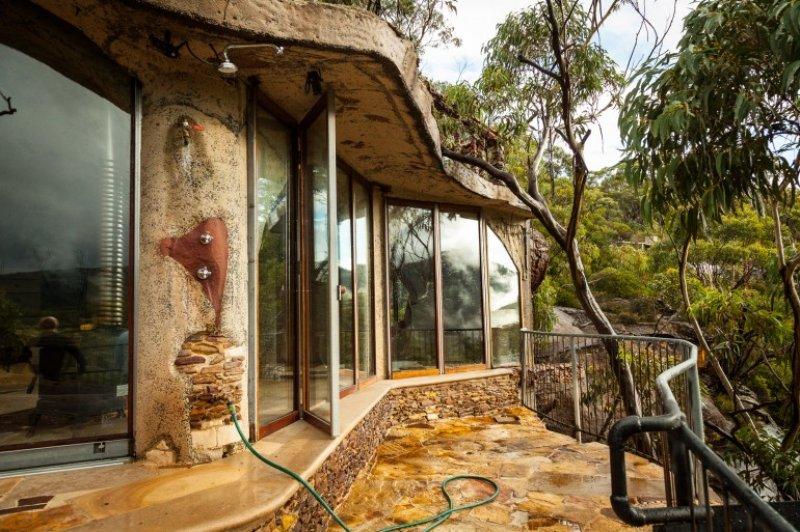 Modern dünyanın sıradışı mağara evi