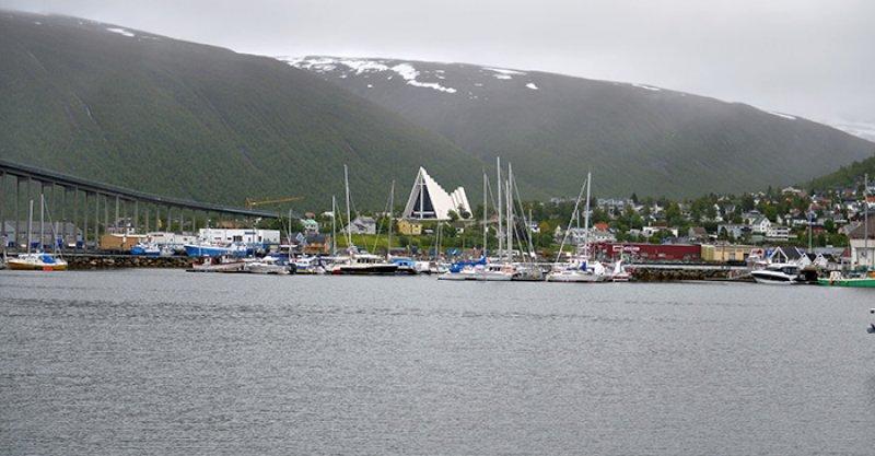  Tromso kentinde güneşin 2 ay hiç batmıyor