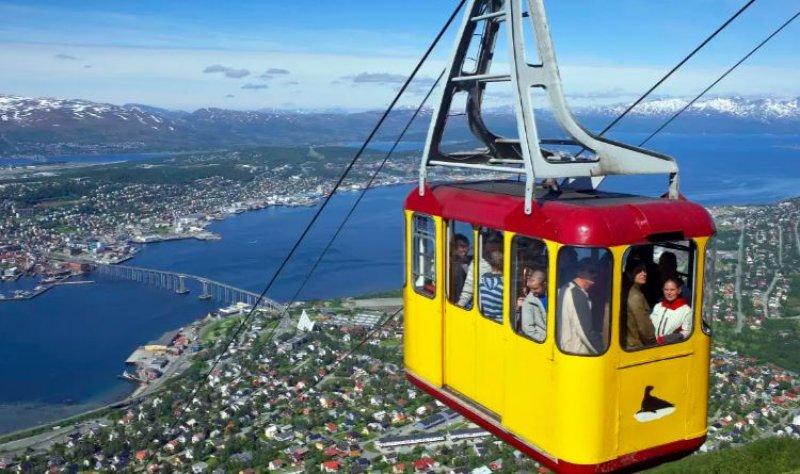  Tromso kentinde güneşin 2 ay hiç batmıyor