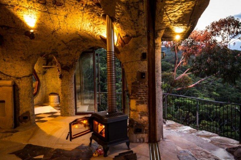 Modern dünyanın sıradışı mağara evi