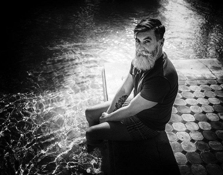 60 yaşındaki adam sakal bıraktıktan sonra model oldu