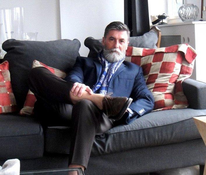 60 yaşındaki adam sakal bıraktıktan sonra model oldu