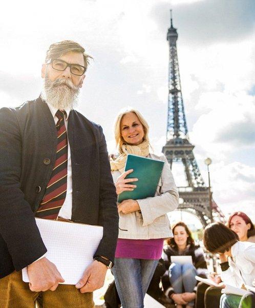 60 yaşındaki adam sakal bıraktıktan sonra model oldu