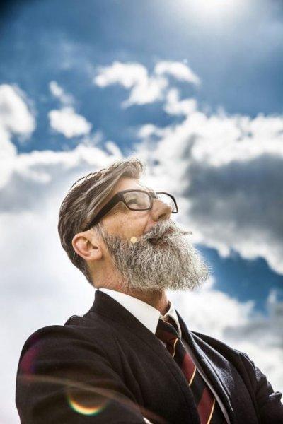 60 yaşındaki adam sakal bıraktıktan sonra model oldu