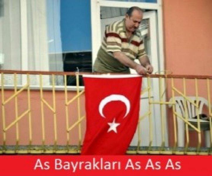 Bayrak asan dayı ortaya çıktı