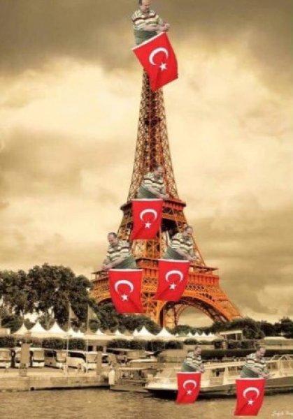 Bayrak asan dayı ortaya çıktı