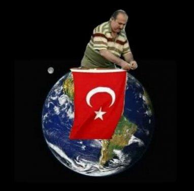 Bayrak asan dayı ortaya çıktı