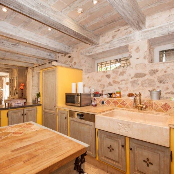 Mutfakta açık raf trendi