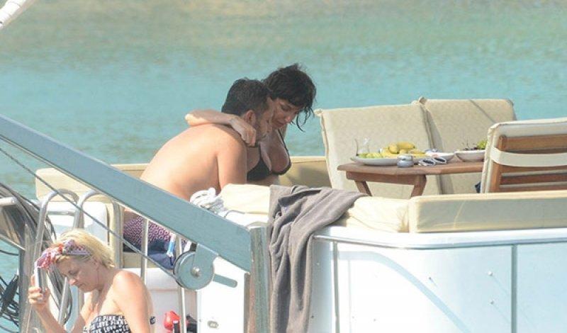 Gülşen'in karnı belirginleşti