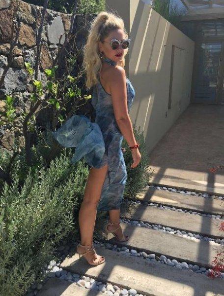 Hadise'nin eski halinden eser kalmadı