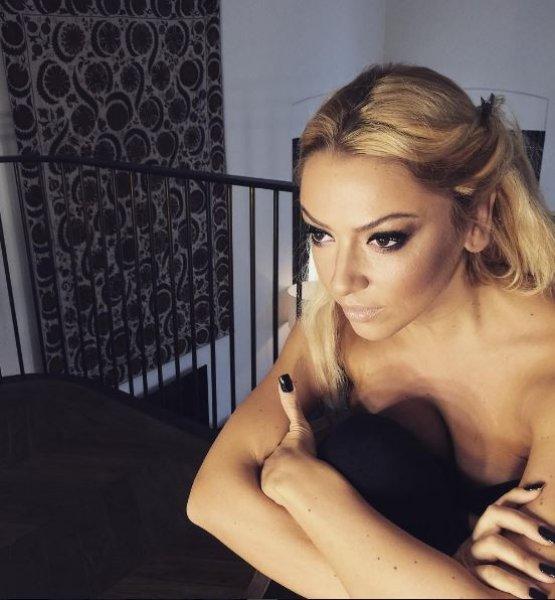 Hadise'nin eski halinden eser kalmadı