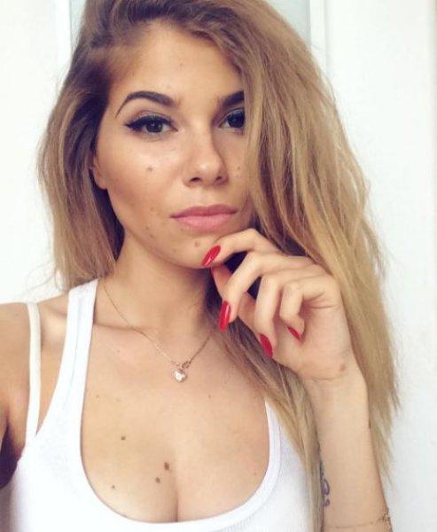 Dalmaçyalı model: Yulianna Youssef