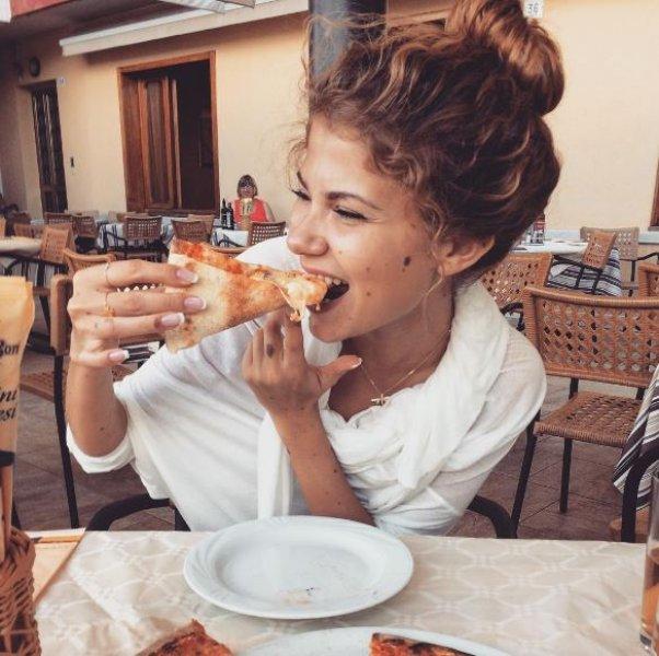 Dalmaçyalı model: Yulianna Youssef