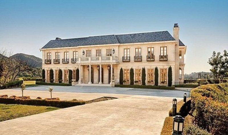 Neymar'ın 10 milyon dolarlık muhteşem malikanesi