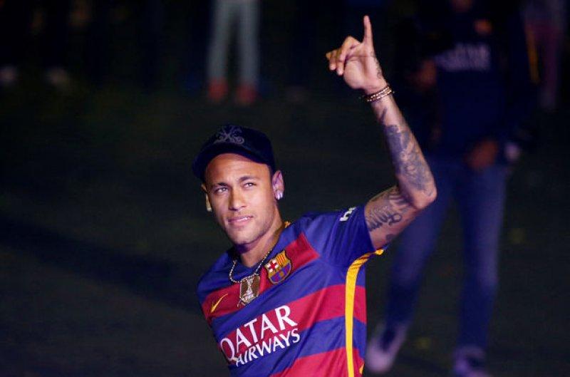 Neymar'ın 10 milyon dolarlık muhteşem malikanesi
