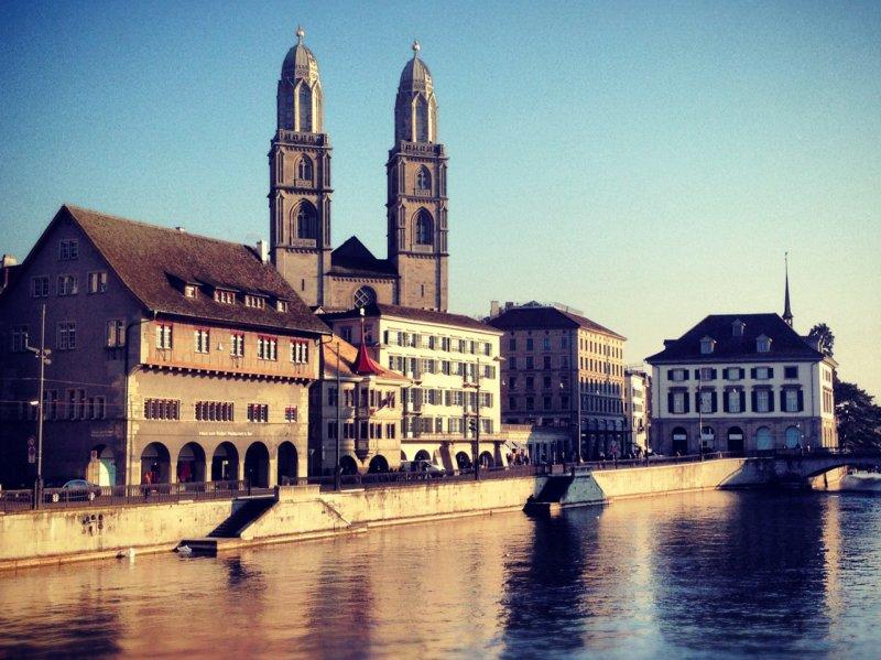İsviçre'nin en büyük ve zengin şehri: Zürih